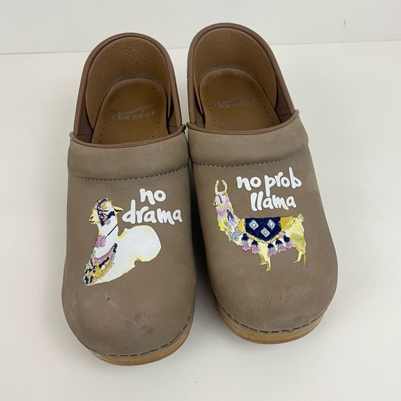 Dansko Women’s Twin Pro Llama Clog Embroidered Llama EU 37 / US 6.5 - 7 - Picture 13 of 16